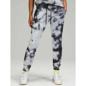 LULULEMON Warm Down Jogger Earth Dye Size 12
